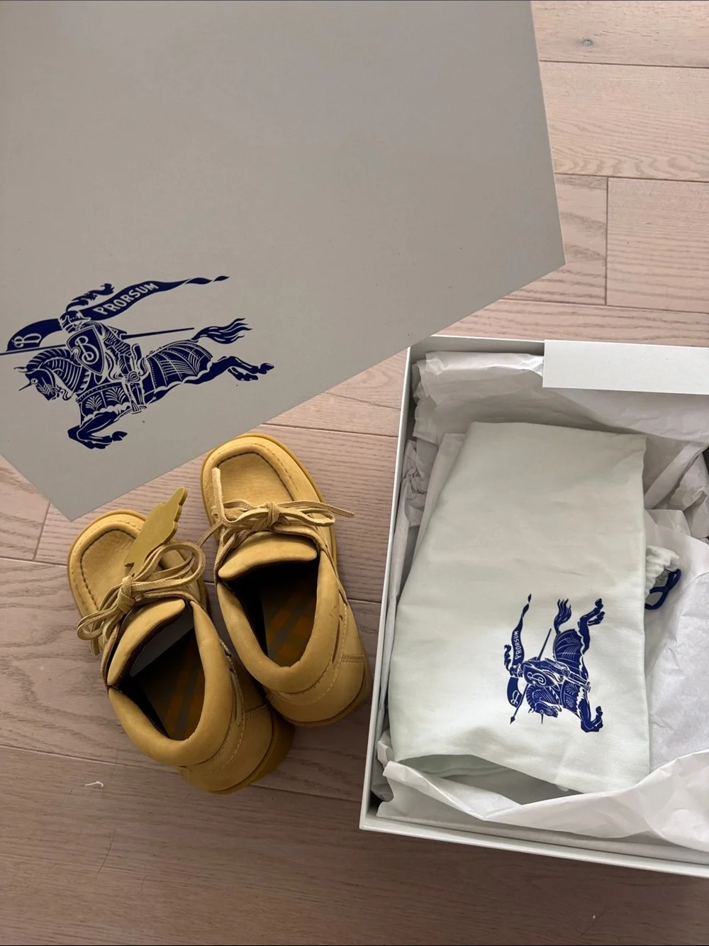 Burberry tan nubuck lace-up platform loafers